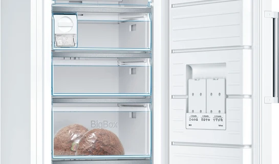 Serie 6 Freistehender Gefrierschrank 161 x 70 cm GSN51AWCV
