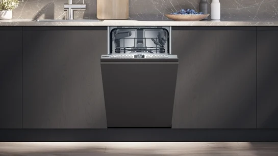 iQ300 Vollintegrierter Geschirrspüler 45 cm SR63EX25KE