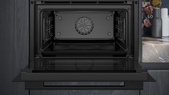 iQ700 Einbau-Kompaktbackofen 60 x 45 cm Schwarz, Edelstahl CB734G1B1