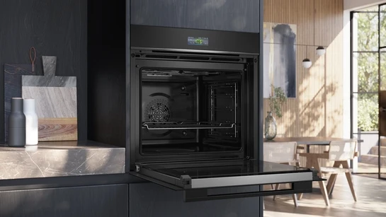 iQ700 Einbau-Backofen 60 x 60 cm Schwarz, Edelstahl HB772A1B1