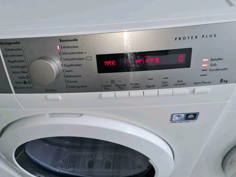 Trockner AEG Wärmepumpentrockner