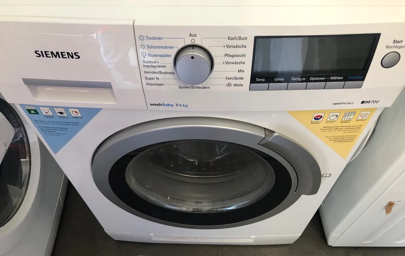 Waschtrockner Siemens IQ 700