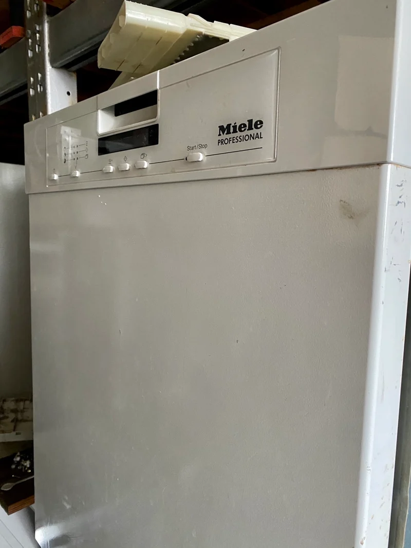 Geschirrspüler Miele Professional￼