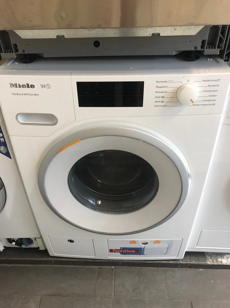 Waschmaschine Miele WWE 660 WCS Frontlader Energieklasse A+++ 176 kWh/Jahr