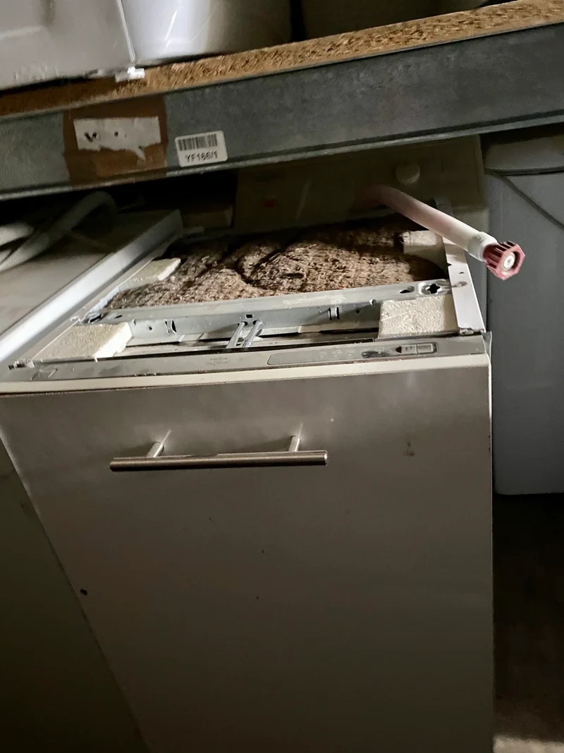 Geschirrspüler Miele voll integriert￼