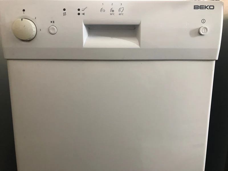 Geschirrspüler 45 cm | Beko DFS 1300 [Energieklasse A]
