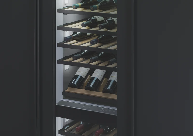 Fisher & Paykel 376L Integrated Column Wine Cabinet