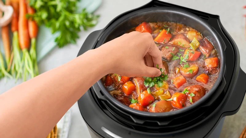 Philips 8 Litre All-In-One Multi Cooker XL