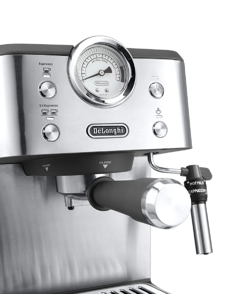 DeLonghi Classic Coffee Machine