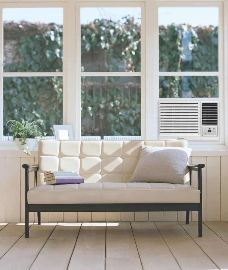 Westinghouse 2.7 kW 2.0E Cool Only Box Air Conditioner W/ LCD Remote