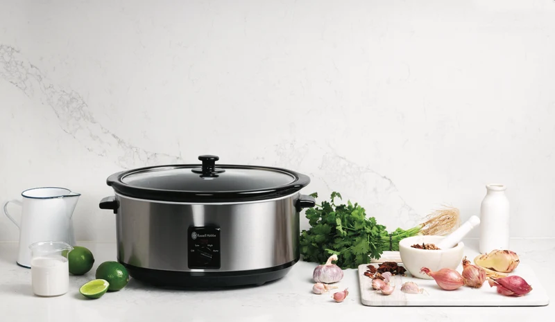 Russell Hobbs Slow Cooker 6L Glass Lid