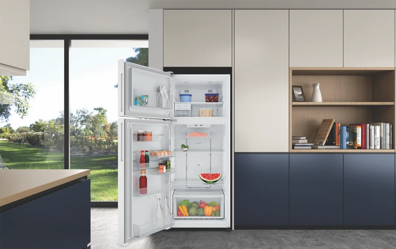 Westinghouse 431L Top Mount Refrigerator