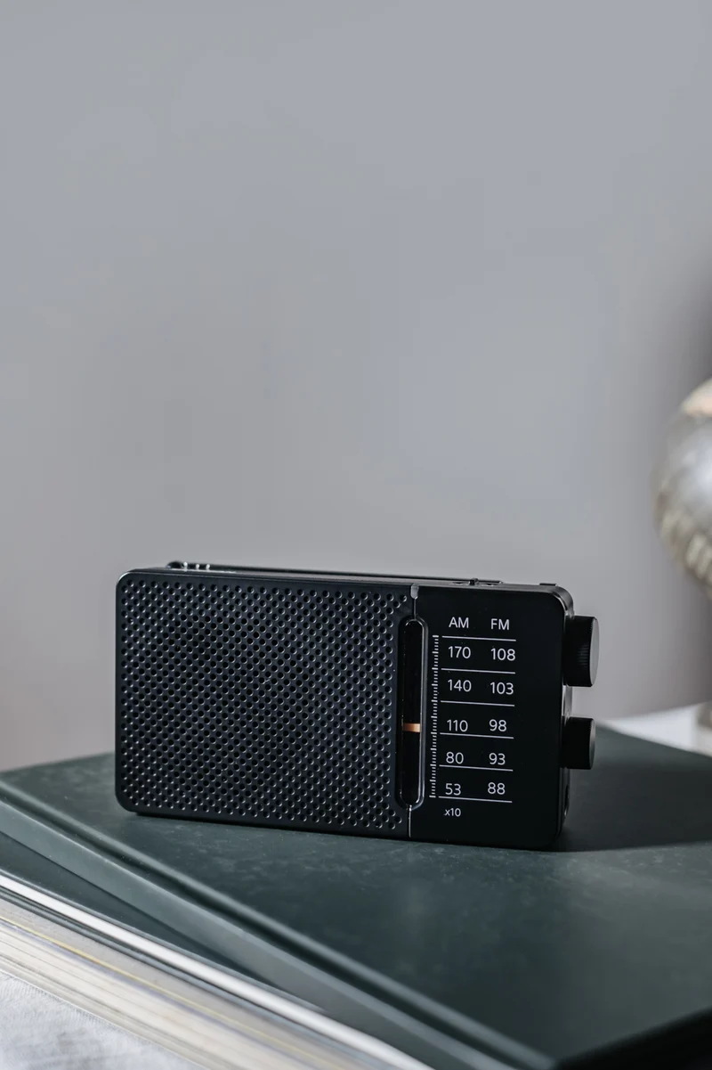 Sangean AM/FM Pocket Radio