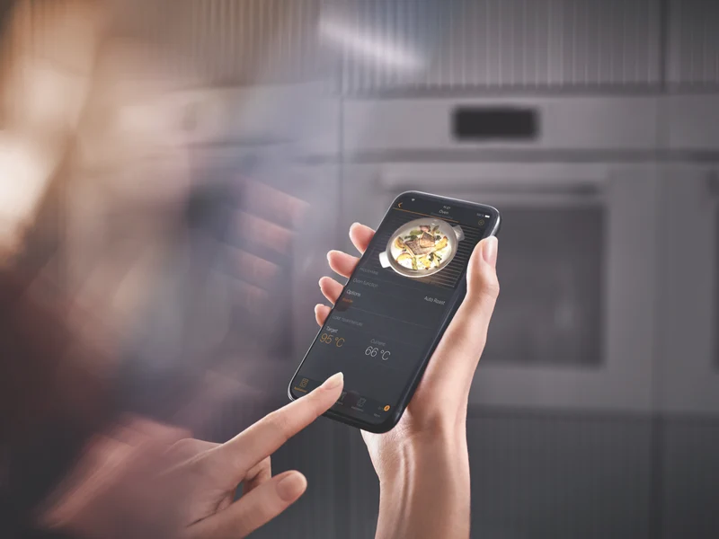 Miele 60cm Pyrolytic Oven with Moisture Plus and FoodView Integrated Camera Obsidian Black