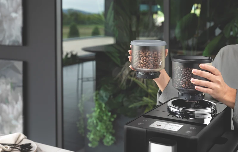 DeLonghi Rivelia Fully Automatic Coffee Machine Black