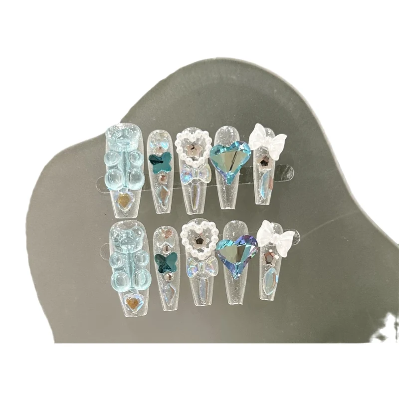 Künstlerische Press-On Nagelkunst Kollektion