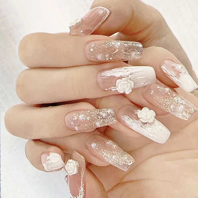 Floral Design Press-On Nail Set