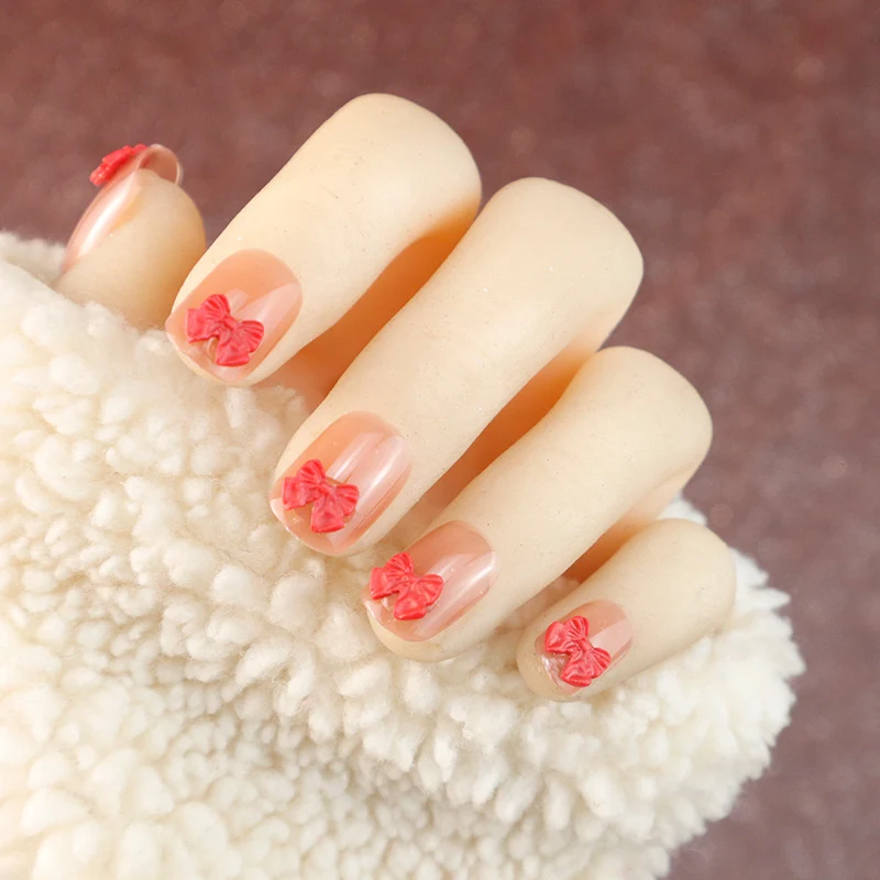 Florales, mit einer Schleife verziertes Press-On-Nagelset