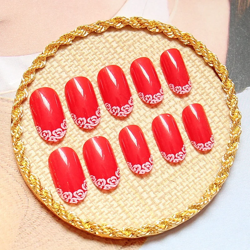 Floral Accent Press-On Nail Set