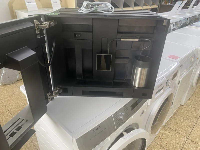 Neff CKS1561N Einbau-Kaffeevollautomat platin generalüberholt