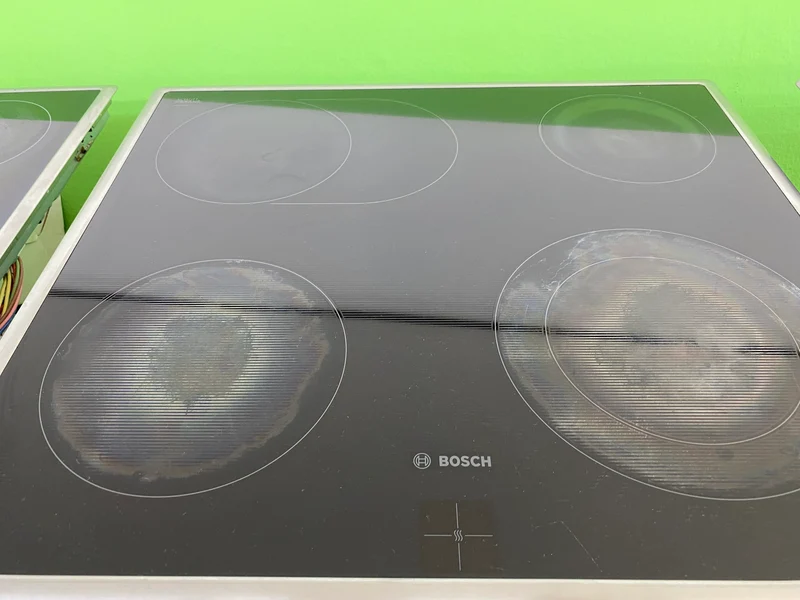 Bosch E-Herd mit Ceranfeld