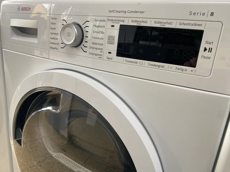 Bosch Wärmepumpentrockner Serie 8 A+++ / 8kg