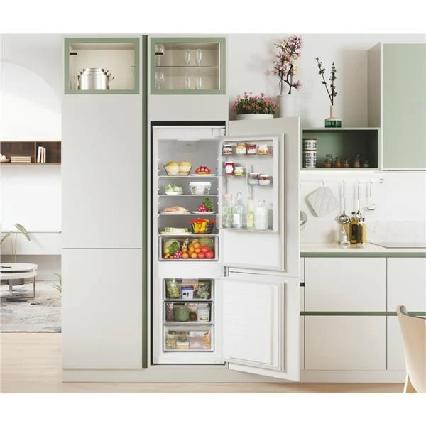 Réfrigérateur encastrable Candy CBL3518E/L 263 litres Classe E (H 177,2 x L 54 x P 54,5 cm) Technologie de dégivrage statique Blanc