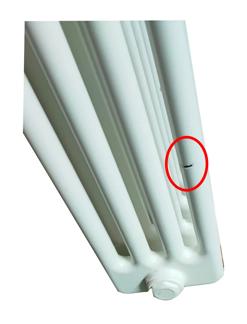 OFFRES SPÉCIALES Radiateur complet Batterie Radiateur tubulaire en acier Cordivari Ardesia 4 colonnes h 656 mm entraxe 600 mm bouchons et réducteurs inclus 14 éléments h. 656 AO414