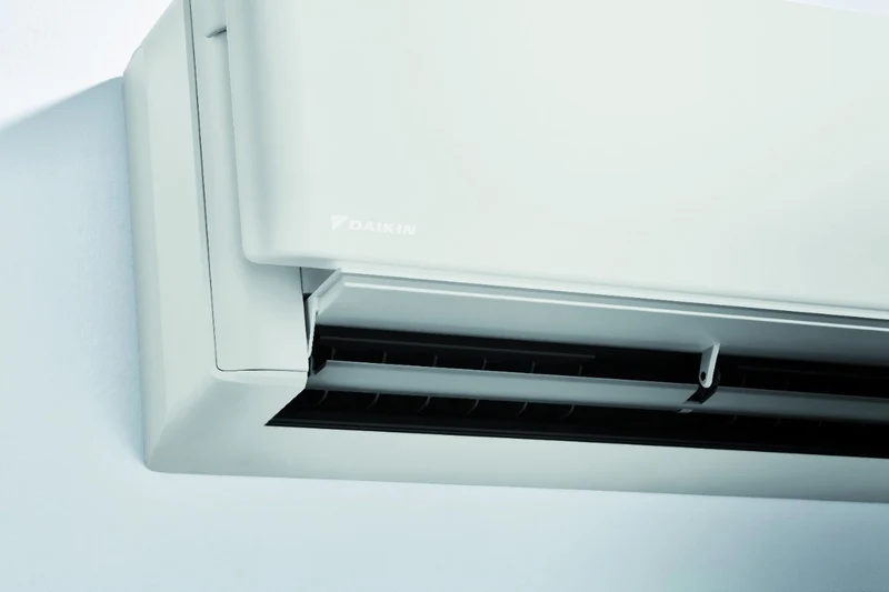 Climatiseur penta-split inverter Daikin STYLISH WHITE Série 9+9+9+9+12 avec 5MXM90N R-32 et Wi-Fi intégré