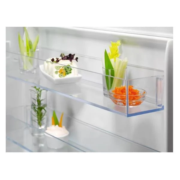 Réfrigérateur encastrable Electrolux LNS5LE18S 271 litres, classe E (H 177,2 x L 54,6 x P 54,9 cm), blanc