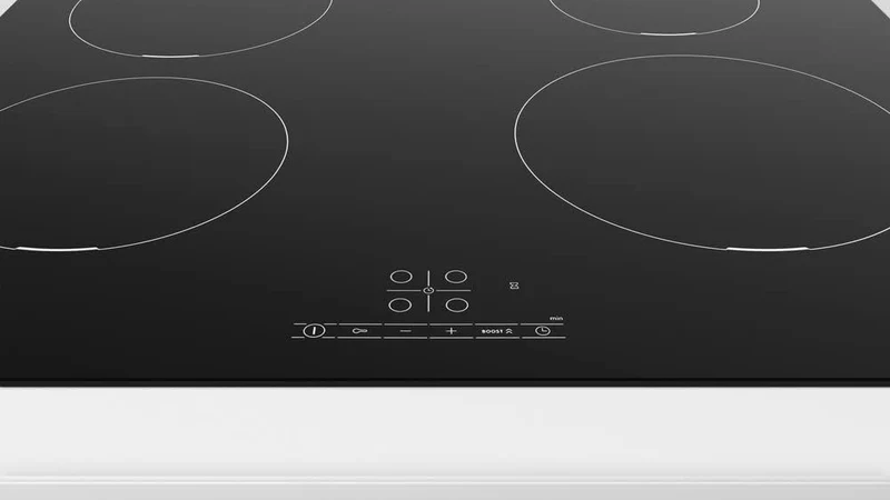 Plaque de cuisson à induction Bosch Série 4 Pue611Bb5E 4 feux (L 59,2 x P 52,2 cm) en vitrocéramique noire