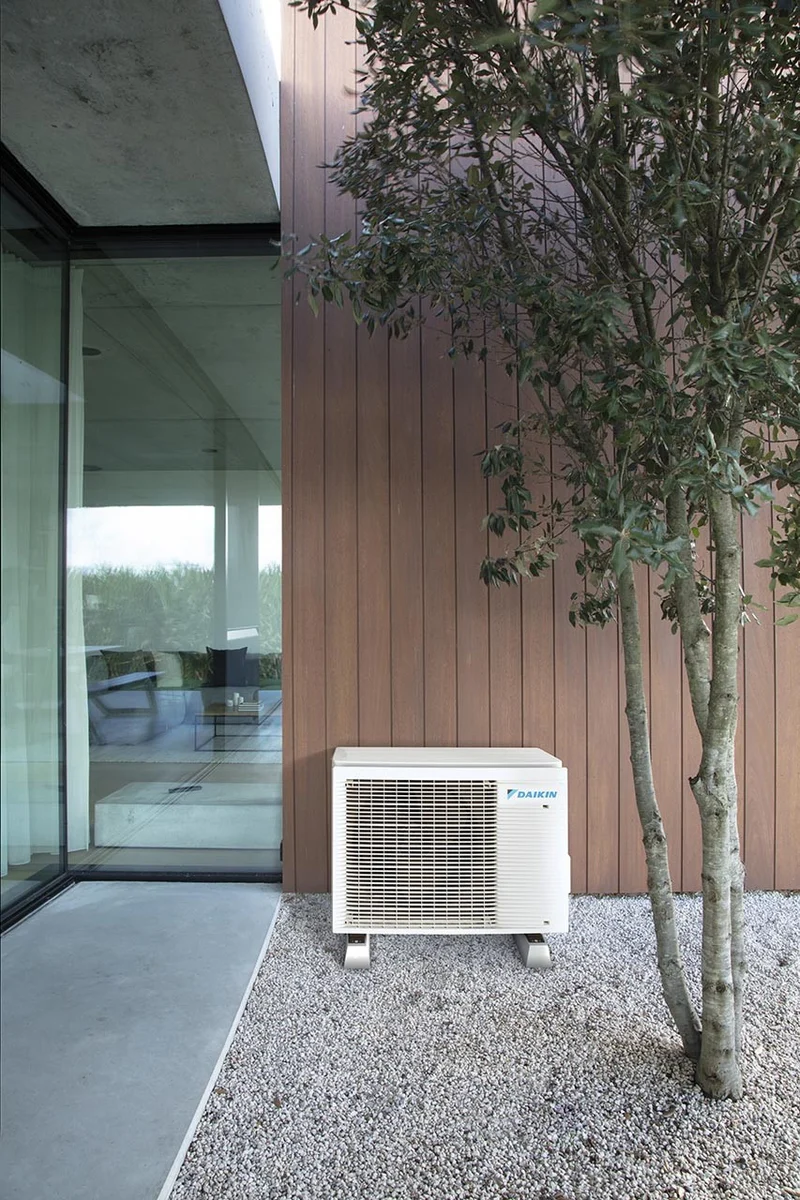 Unité extérieure monosplit Daikin Bluevolution Inverter EMURA III série 12000 Btu RXJ35A R-32 Classe A+++