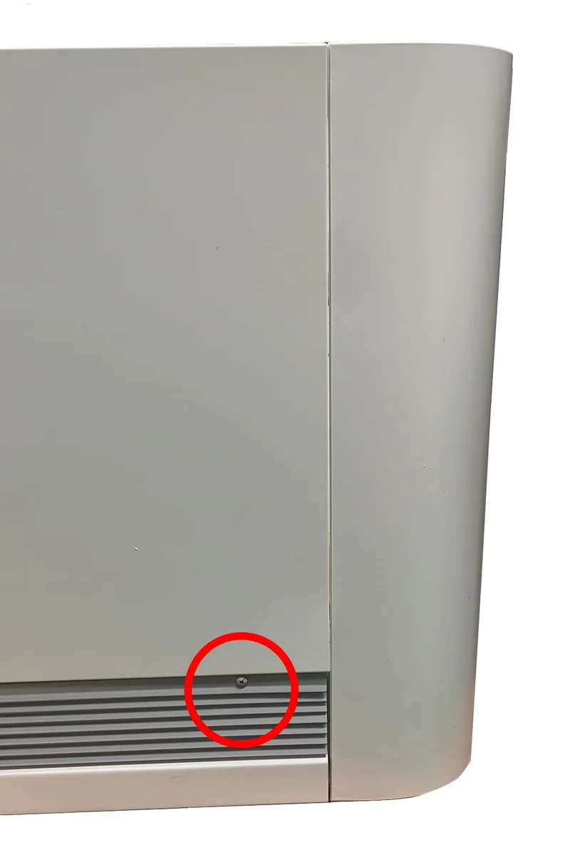 OFFRES SPÉCIALES Ventiloconvecteur Riello Design Inverter 40 b avec moteur sans balais et panneau de commande intégré