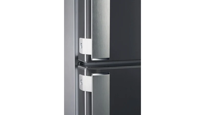 Réfrigérateur Whirlpool W84TE 72 x 2, 587 litres, double porte (H 186 x L 84 x P 75), classe E, acier inoxydable, No Frost, Freshbox, porte réversible 0°.