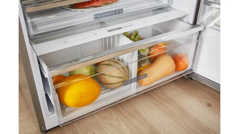 Réfrigérateur Whirlpool W84TE 72 x 2, 587 litres, double porte (H 186 x L 84 x P 75), classe E, acier inoxydable, No Frost, Freshbox, porte réversible 0°.