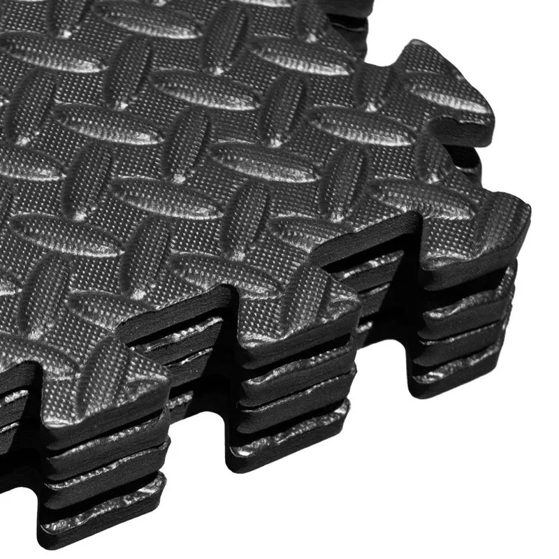 Tapis puzzle noir amande 4 pièces 60x60x1 pour aire de jeux intérieure pour enfants
