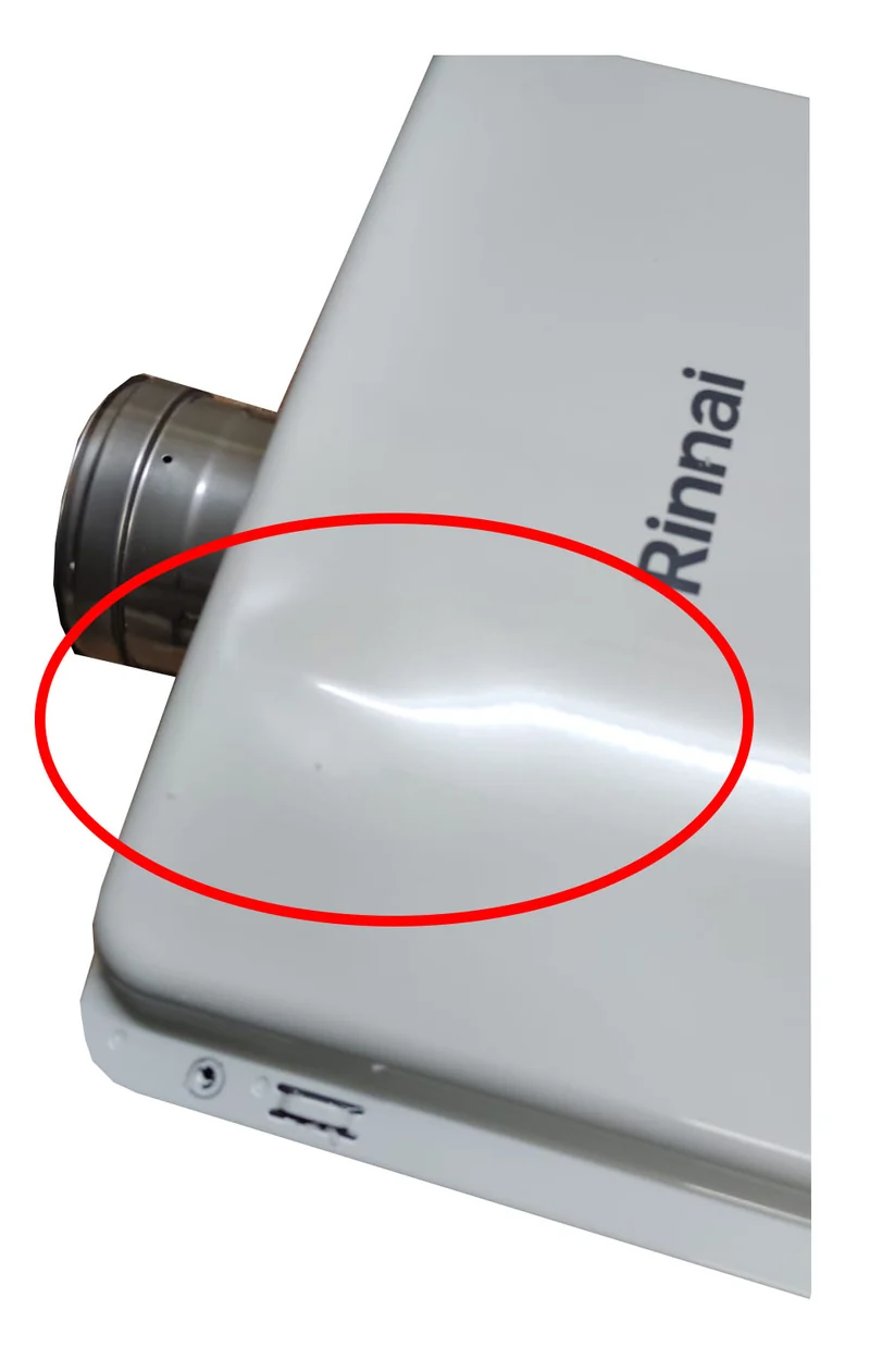 OFFRES SPÉCIALES Chauffe-eau à gaz RINNAI ONE 11i GPL avec kit de conduit coaxial REU-A1111FFU-LPG - NEUF
