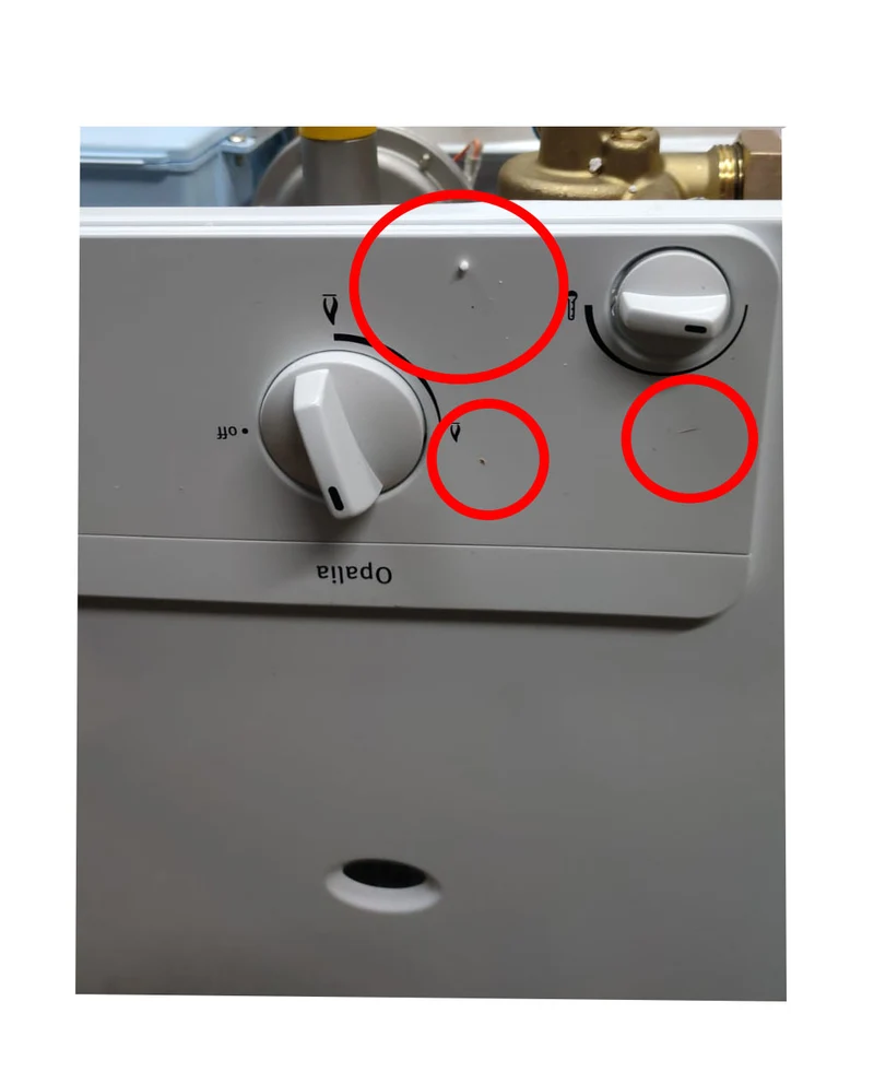 OFFRES SPÉCIALES Chauffe-eau à gaz OPALIA C 14 à faible émission de NOx, à chambre ouverte et allumage électronique, fonctionnant au méthane - NEUF