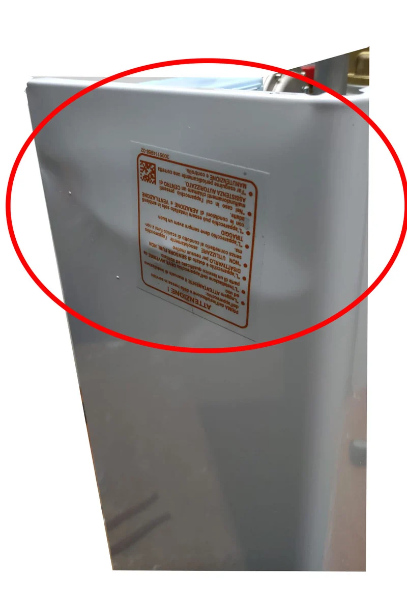 OFFRES SPÉCIALES Chauffe-eau à gaz OPALIA C 14 à faible émission de NOx, à chambre ouverte et allumage électronique, fonctionnant au méthane - NEUF