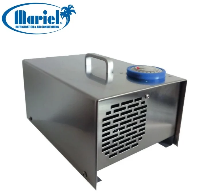 Stérilisateur à ozone Mariel Ultra Ozone pour la désinfection des intérieurs de voiture avec lampes UV