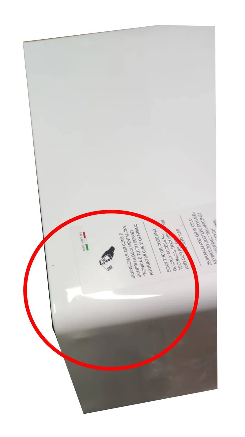 OFFRES SPÉCIALES Chauffe-eau à chambre étanche Riello Mini 17 LN à faibles émissions de NOx, avec kit d'évacuation des gaz de combustion coaxial Méthane AO887