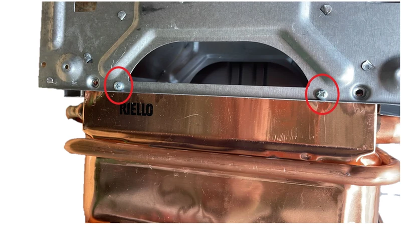 OFFRES SPÉCIALES Chauffe-eau à chambre ouverte Riello Acquafun2 11 LN Méthane Faibles émissions de NOx 20149827