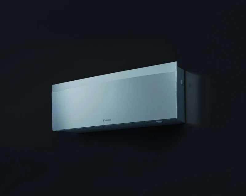 Climatiseur quadri-split inverter Daikin Bluevolution Quadri EMURA SILVER III série 9+9+12+15 avec 4MXM80N R-32, Wi-Fi intégré, 9000+9000+12000+15000 BTU, couleur argent - Garantie italienne
