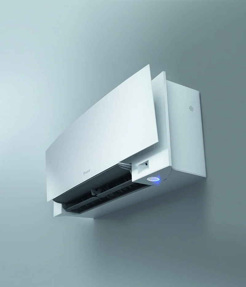 Climatiseur quadri-split Daikin Bluevolution inverter série EMURA WHITE III 7+7+9+15 avec 4MXM68N R-32 Wi-Fi intégré 7000+7000+9000+15000 Colore blanc Opaco - Garantie Italiana