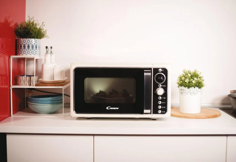 Four à micro-ondes Candy DIVO G25CC (H 28,1 x L 48,3 x P 42,5) avec grill et 25 litres de crème
