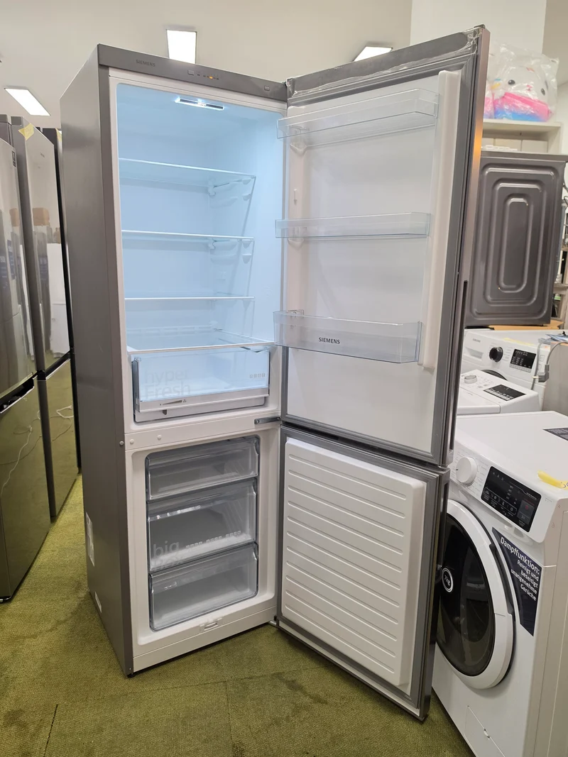 **GEBRAUCHT** SIEMENS KG36V2LEA/05 Kühl und Gefrierkombination