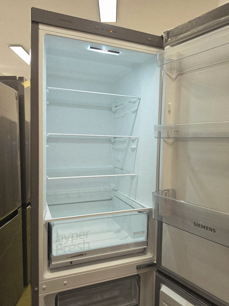 **GEBRAUCHT** SIEMENS KG36V2LEA/05 Kühl und Gefrierkombination