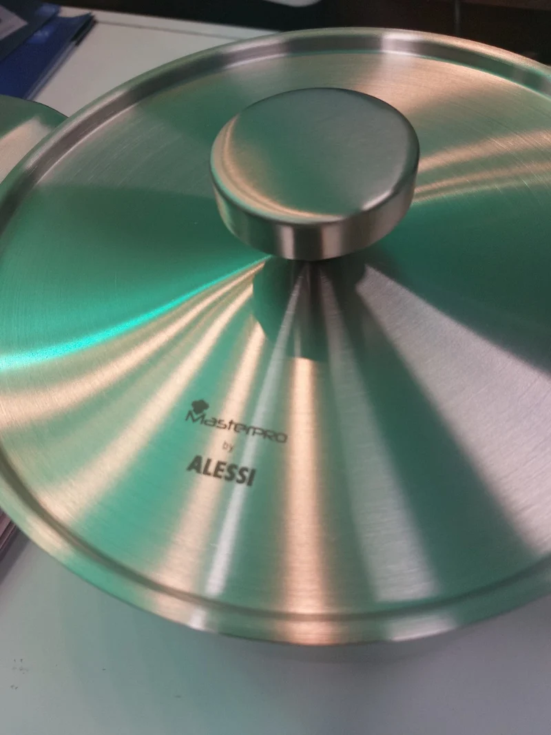 Masterpro Kochtopf Alessi Bones Topf Ø 20 cm / 2,9Liter mit Deckel