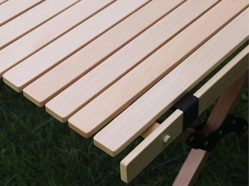 Tortenrolle Tragbarer faltbarer Picknicktisch aus Holz im Freien Pic
