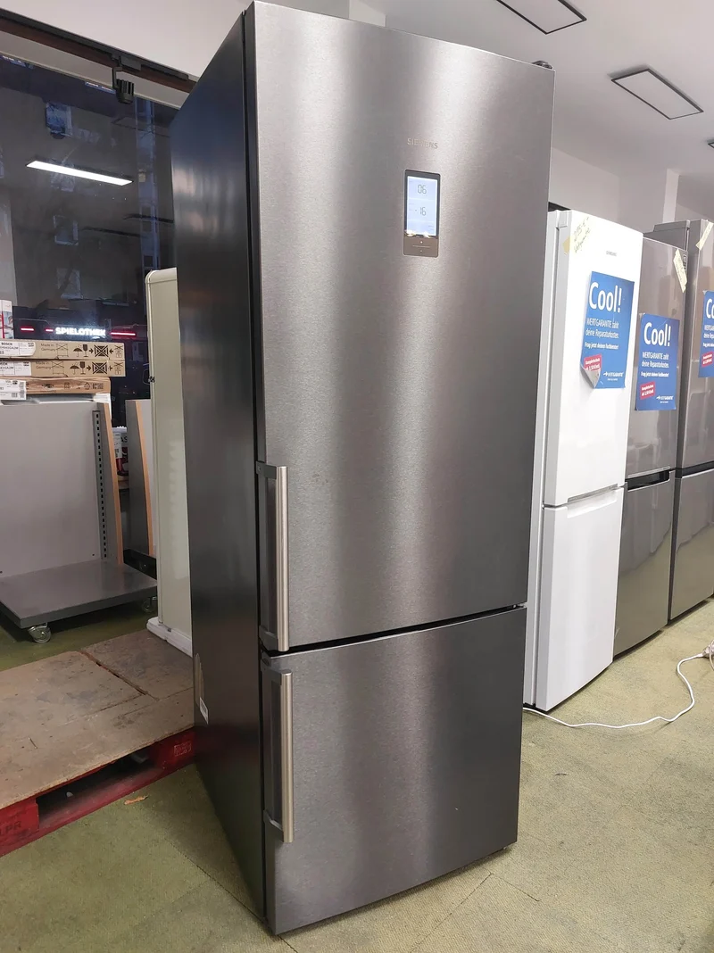 **GEBRAUCHT** SIEMENS KG56NHX3P Kühlgefrierkombination